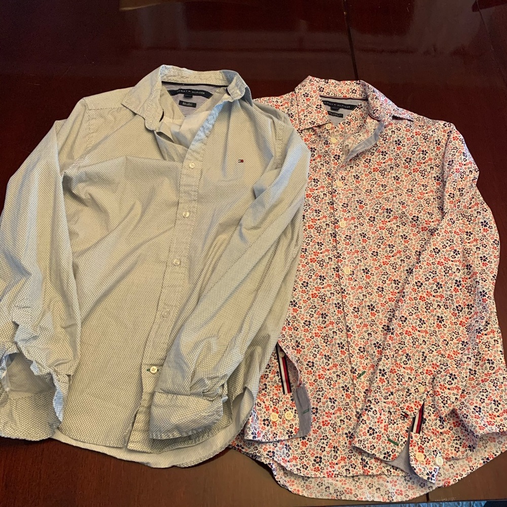 2 Tommy Hilfiger button down shirts